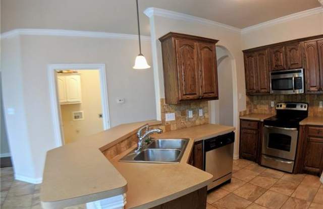 1715 Jordan Court Gallery 3