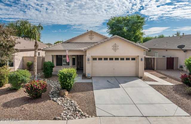 11851 W Washington Street photos photos