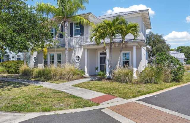 5536 LUMINAR POINTE Lane Gallery 1