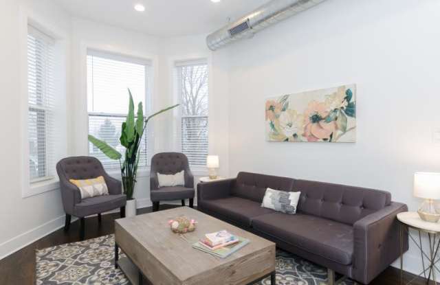 1458 West Pensacola Ave. Gallery 2