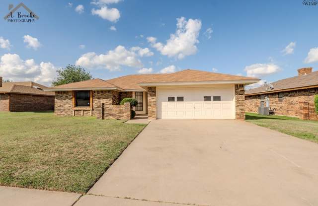 4611 MISTY VALLEY STREET E photos photos