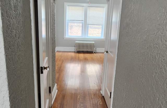 2727 Ridgeland Ave photos photos