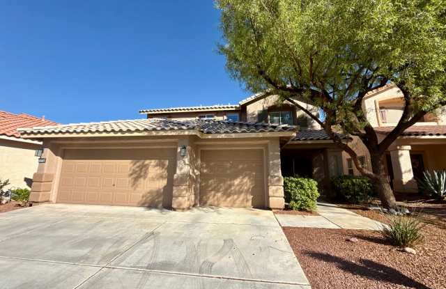 Beautiful 5 Bedroom Summerlin Home with Loft, Balcony & Mountain Views Gallery 1