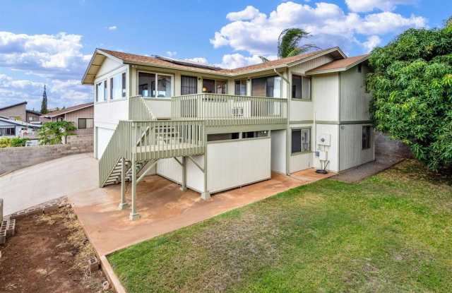 South Maui 2 Bedroom / 1 Bathroom Unfurnished downstairs unit  - Almost all Utiilities included! Peekaboo Ocean View! photos photos