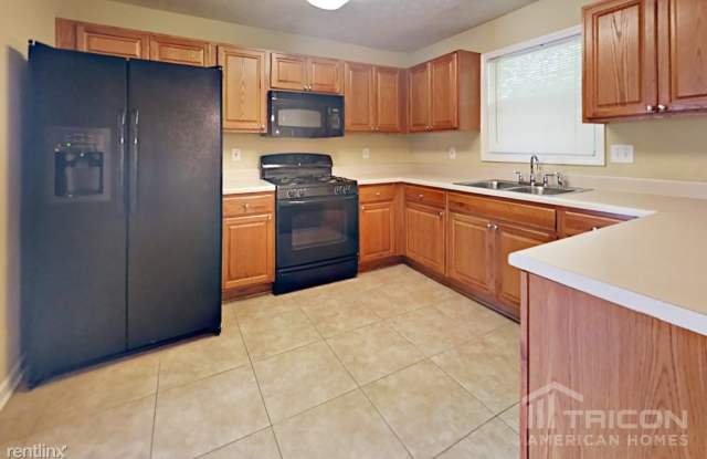 735 Ashford Cove Drive Gallery 4