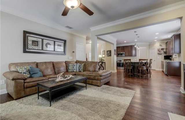 3764 Ellsworth Way NE Gallery 3