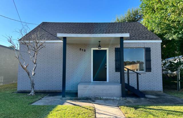 House For Rent In Sulphur Near Schools photos photos