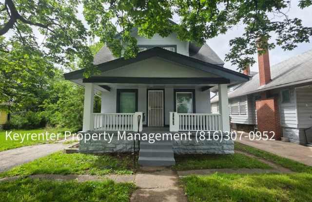 2607 E 73rd St photos photos