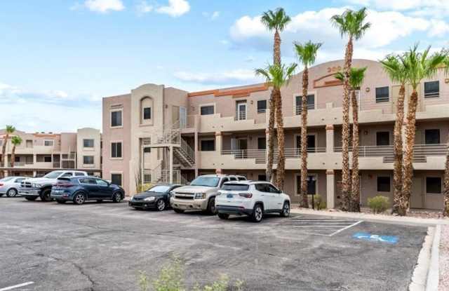 2008 Mesquite Lane Gallery 2