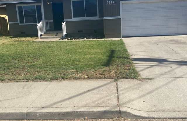 REMOLDED Home in Winton, CA photos photos