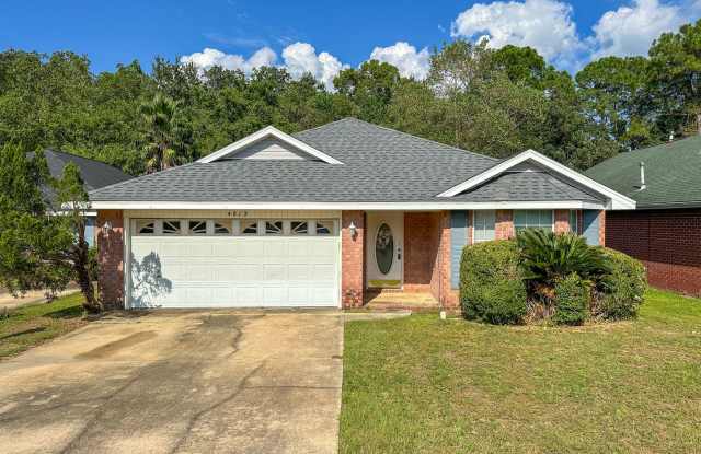 Updated 3 bedroom 2 bath brick home located in the Cottages at Marcus Lake! - 4012 Embers Landing, West Pensacola, FL 32505