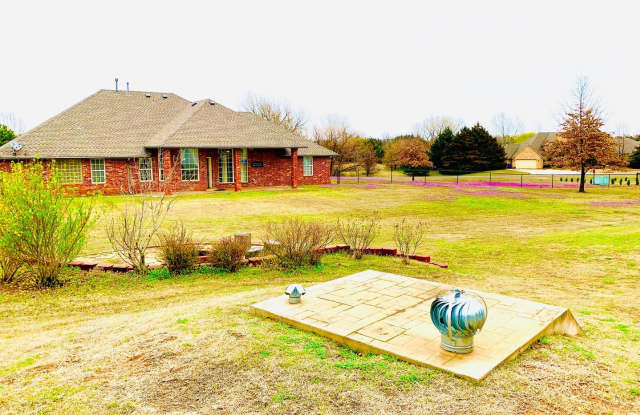 7010 Kimberly Dr. Gallery 2