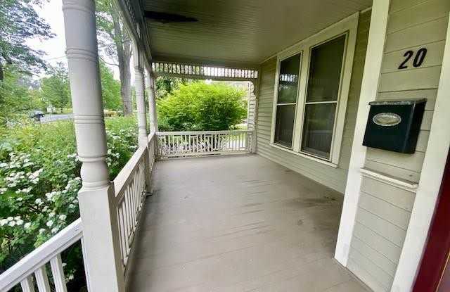 20 Maple Avenue Gallery 2