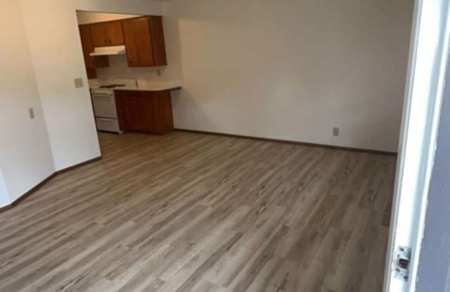 1888 Ferry Alley photos photos