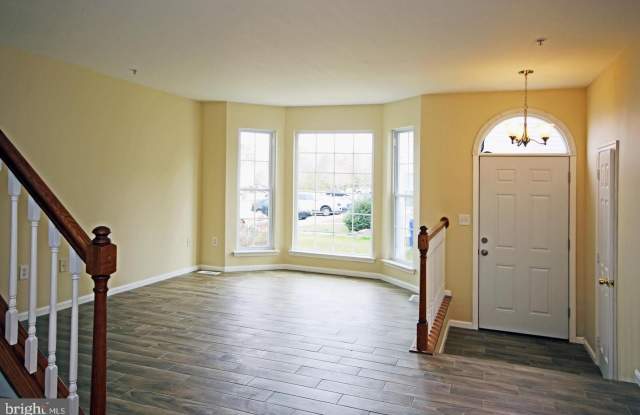 10709 ESPRIT PLACE Gallery 2