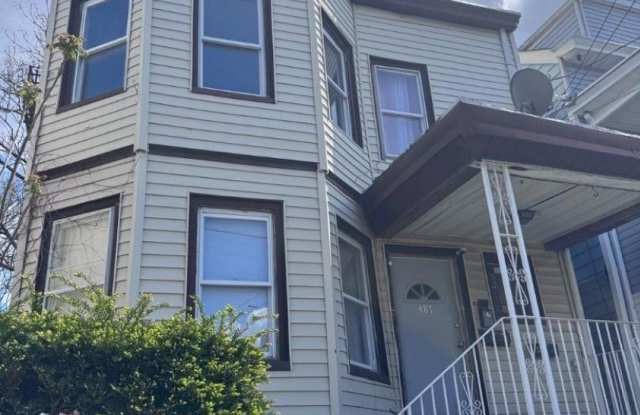 487 E 24Th St photos photos