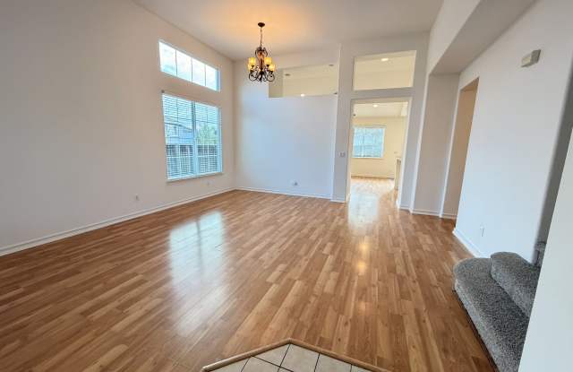 1305 Brooktrail Drive Gallery 2