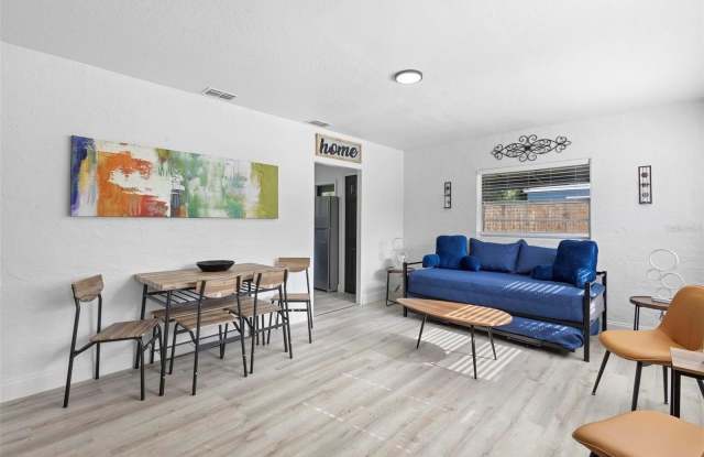 2600 S CRYSTAL LAKE Drive Gallery 4