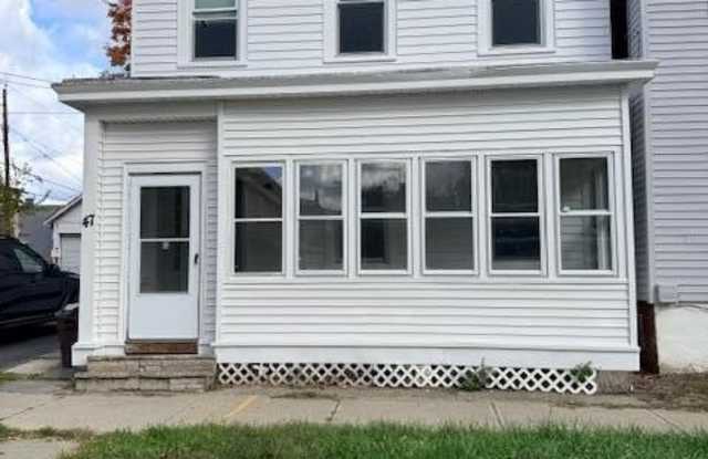 47 Pine Street unit: Apt. 2 - 47 Pine Street, Rensselaer, NY 12144