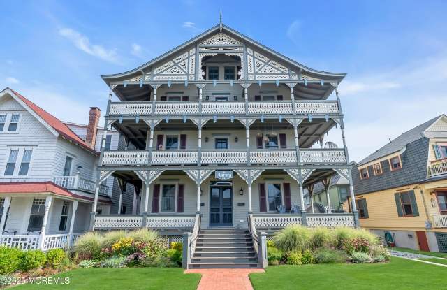 5 Surf Avenue photos photos