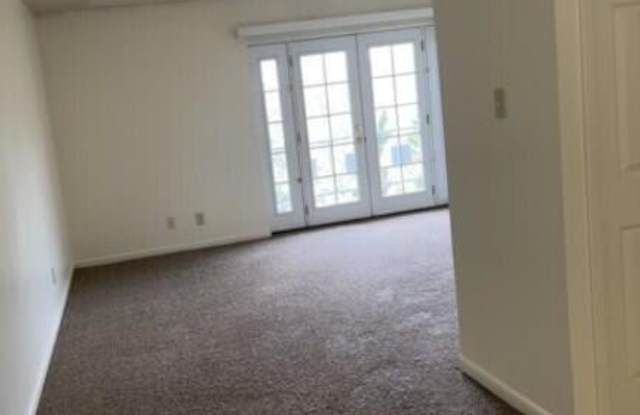 115 E Terrace Avenue Gallery 2