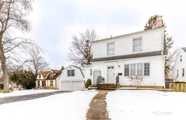 3 LAKEVIEW Drive photos photos