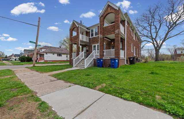 13496 Hazelridge Street Gallery 3
