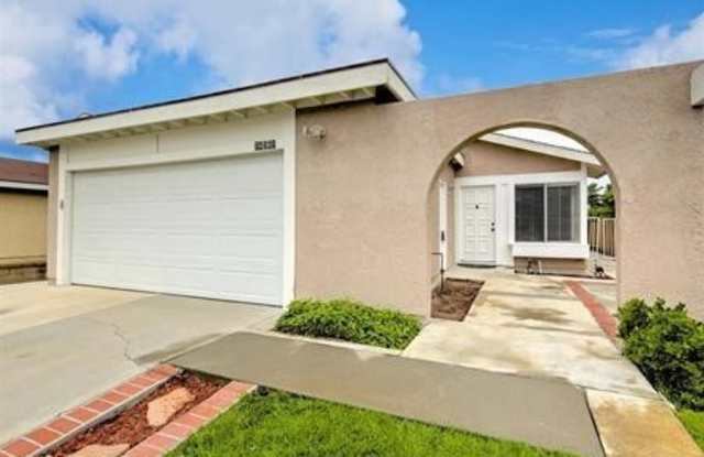 24561 Sadaba - 24561 Sadaba, Mission Viejo, CA 92692