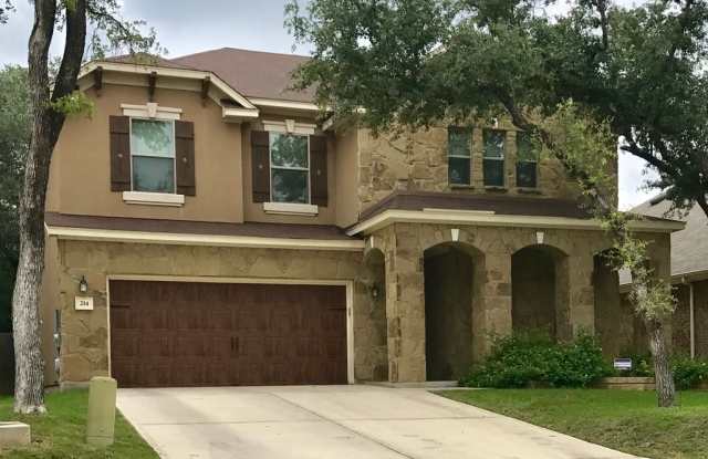 Spacious 4 Bedroom Home with Multiple Living Areas photos photos