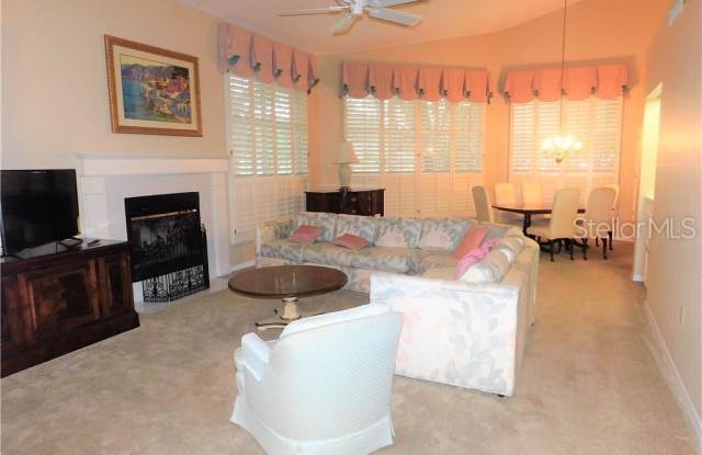 85 WOODRIDGE COURT Gallery 4