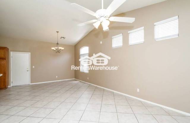 1015 Rose River Court Gallery 3