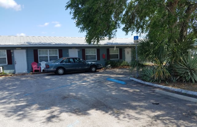 38487 County Road 54 # 7 - 38487 County Road 54, Zephyrhills, FL 33542