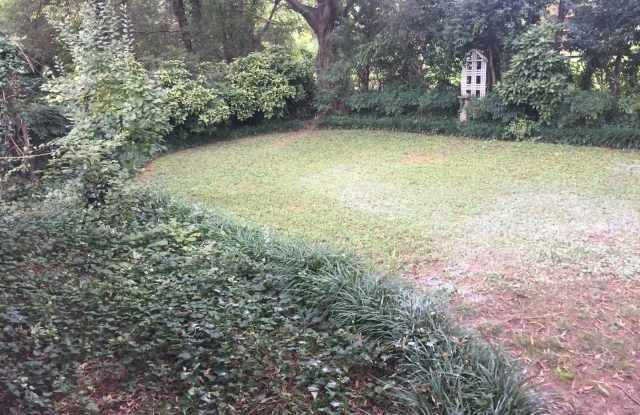 Super Close to  Baptist Hospital and Minutes from Downtown Winston Salem!!  Move in Special  first months rent free  with 13 Month lease Gallery 4