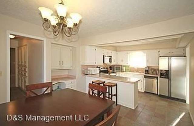 1504 Craford Court, Gallery 3