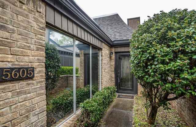 5605 Boca Raton Boulevard Gallery 2
