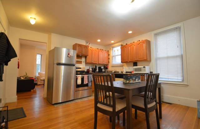 214 Freeman St photos photos