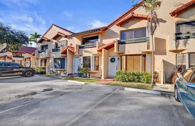 10102 SW 77th Ct photos photos