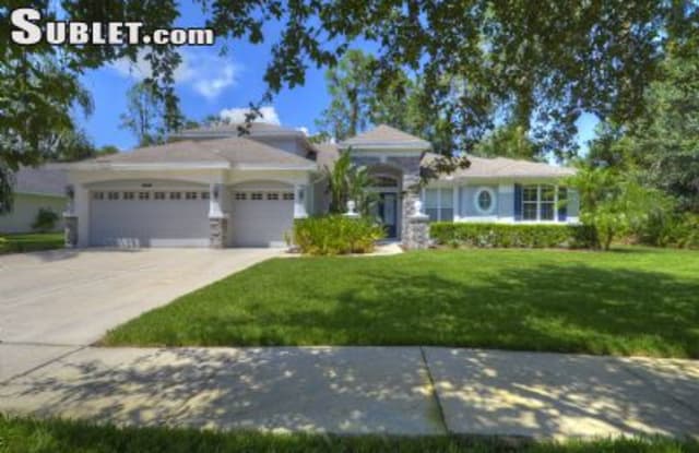 810 River Hammock Blvd - 810 River Hammock Boulevard, Bloomingdale, FL 33511