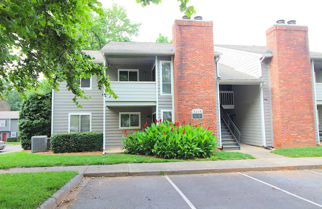2 Bedroom Condo In South Park! - 3215 Heathstead Place, Charlotte, NC 28210 2 Bedroom Condo In South Park! - 3215 Heathstead Place, Charlotte, NC 28210