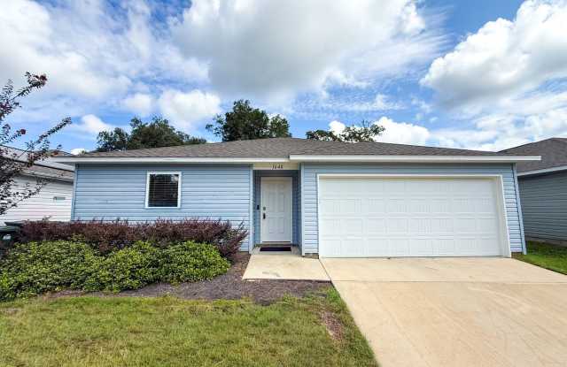 3 Bedroom 2 Bath Home Located off 9 Mile Road For Rent! photos photos