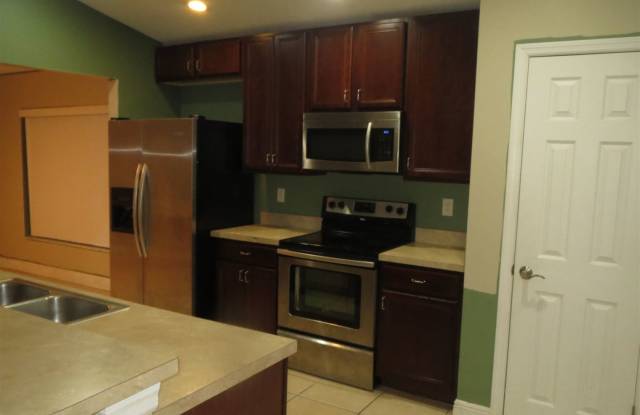 406 Lisa Ann Ct Gallery 4