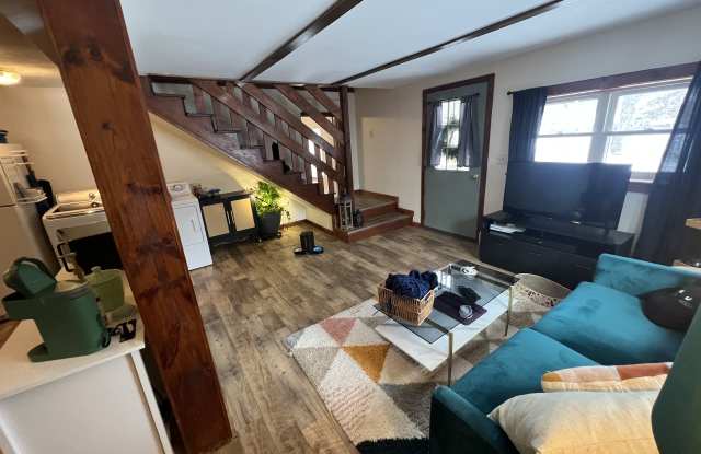 16 Summarsell Dr - 16 Summarsell Drive, Hartland, VT 05048