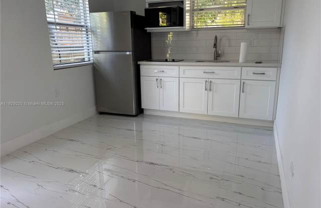 214 NW 46th Ave photos photos