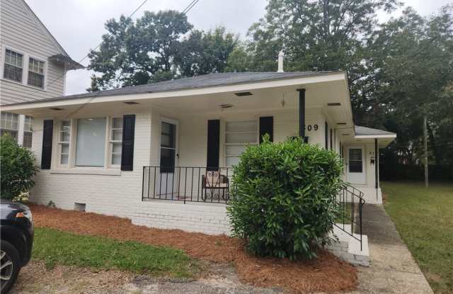 311 Oakridge Avenue photos photos