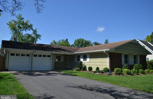 13131 POPLAR TREE ROAD Gallery 2