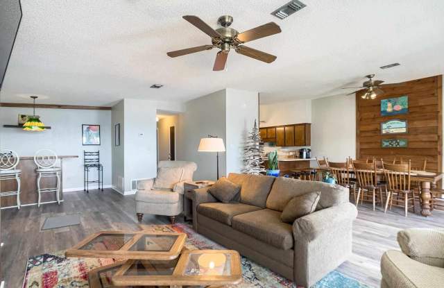 4857 Soundside Dr Gallery 3
