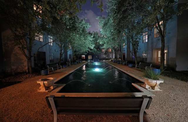 Voyager at the Space Center photos photos