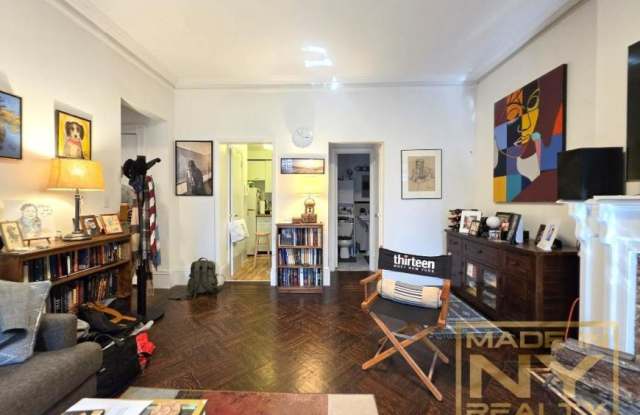 23 East 93rd Street Gallery 2