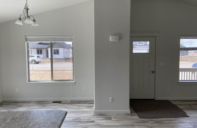 1722 Shelby Avenue Gallery 4