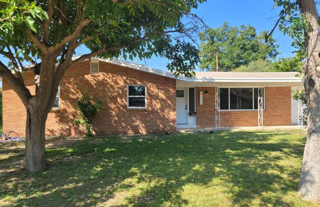 3110 Bandolina Avenue photos photos